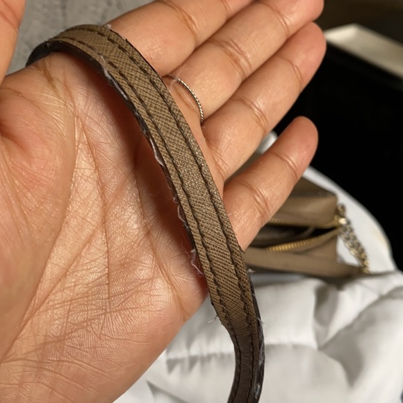 Michael Kors Jet Set Crossbody - Picture 3 of 4